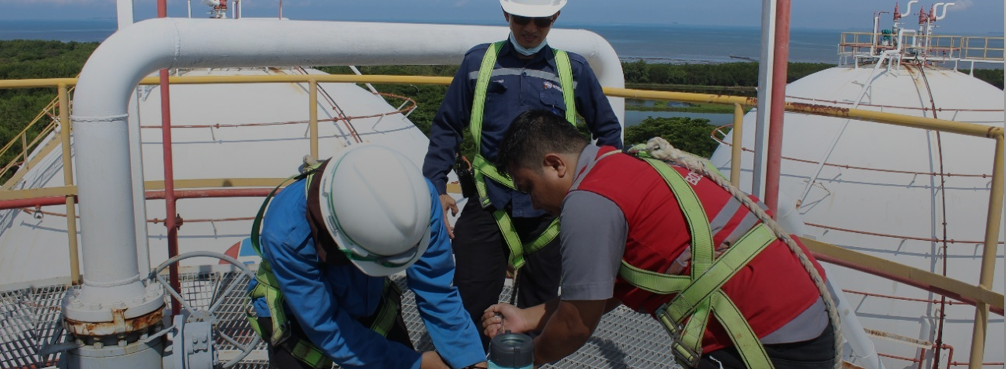 Service Hero Background